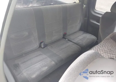 2002 Ford F-150 Lariat/Xl/Xlt from USA, damaged, VIN 1FTRX17W12KA29372